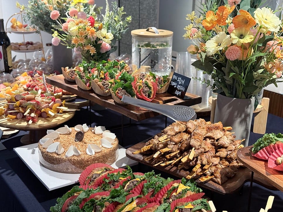 Brand Events & Pop-Up Finger Food Catering — 3