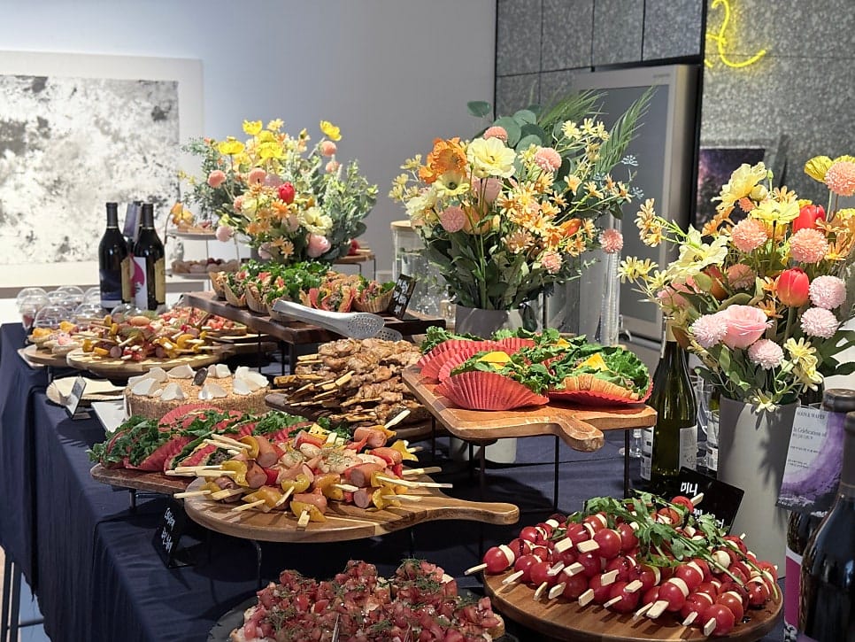Brand Events & Pop-Up Finger Food Catering — 6