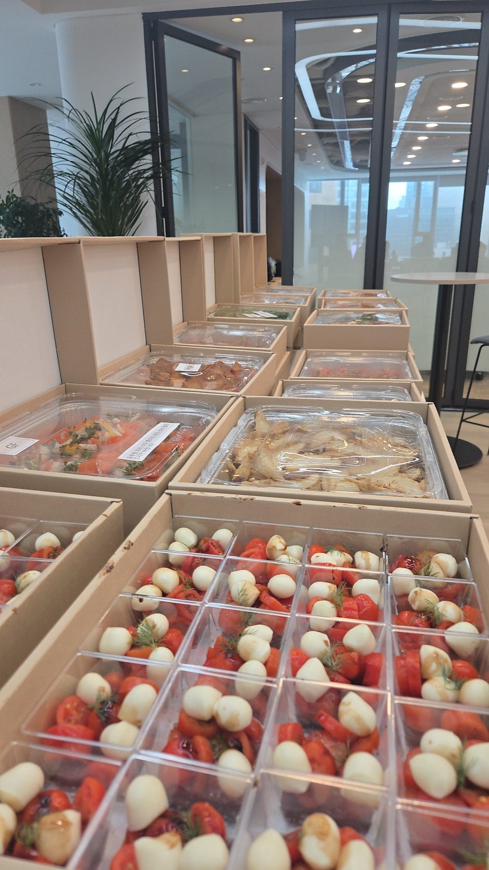 Corporate Workshop Catering: Why Drop-Off Boxes Are So Popular — 3