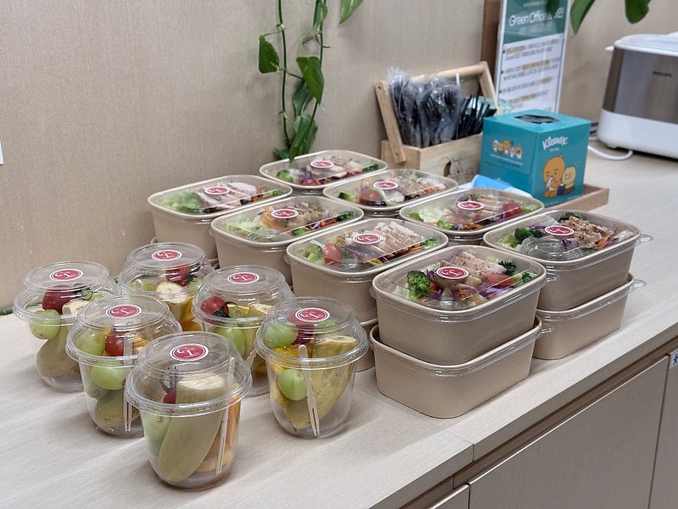 Teachers' Day Boxed Lunch Catering for School Events and Teacher Gifts — 7