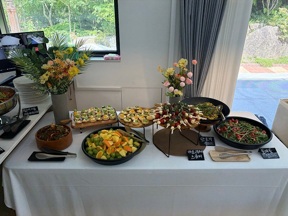Intimate First Birthday Party Catering at a Private Home — 17