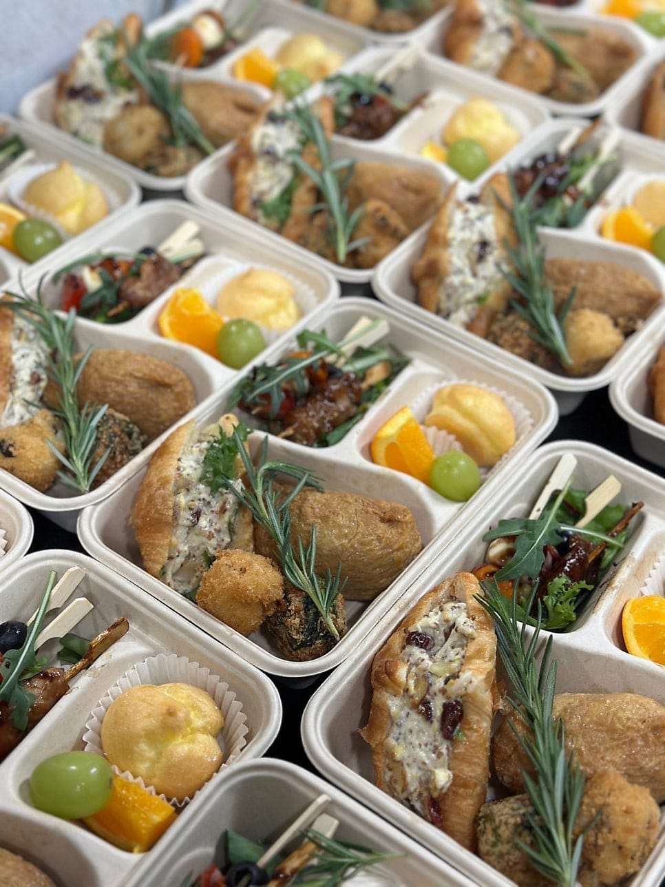Boxed Lunch Catering for Corporate Meetings and Late-Night Work Sessions — 8