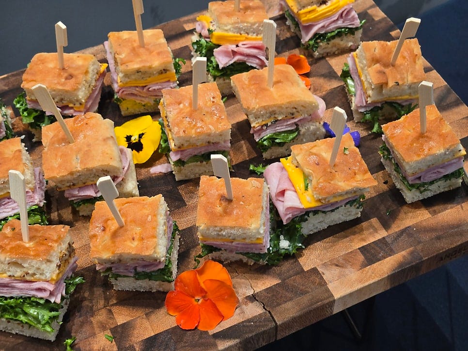 Corporate Event Catering in Seoul: How the Right Food Changes the Whole Atmosphere — 9