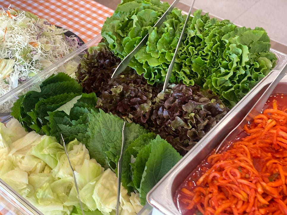 Why Employees Love It: Regular Lunch Catering for Corporate Offices — 3