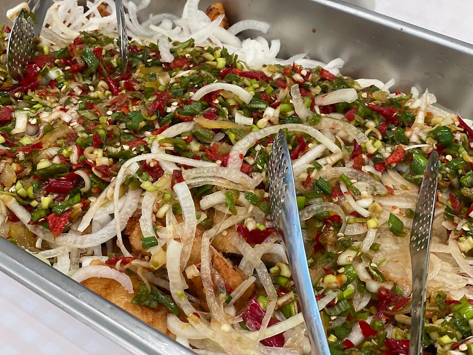 Why Employees Love It: Regular Lunch Catering for Corporate Offices — 8