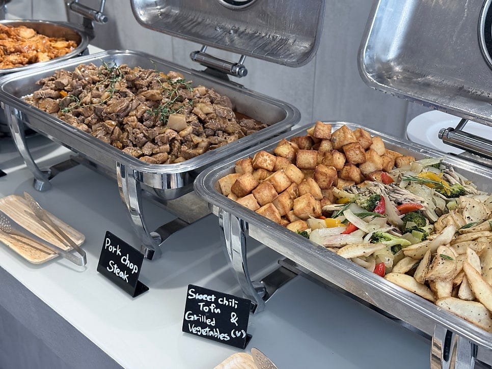 Corporate Workshop Catering in Seoul: Why a Buffet Setup Works Best This May