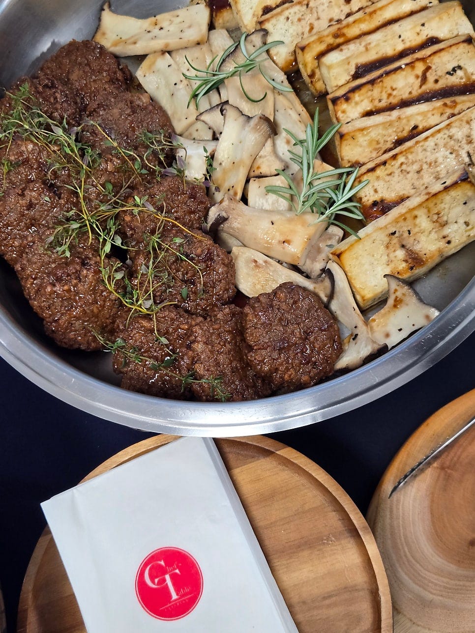 Corporate Workshop Catering in Seoul: Why a Buffet Setup Works Best This May — 5