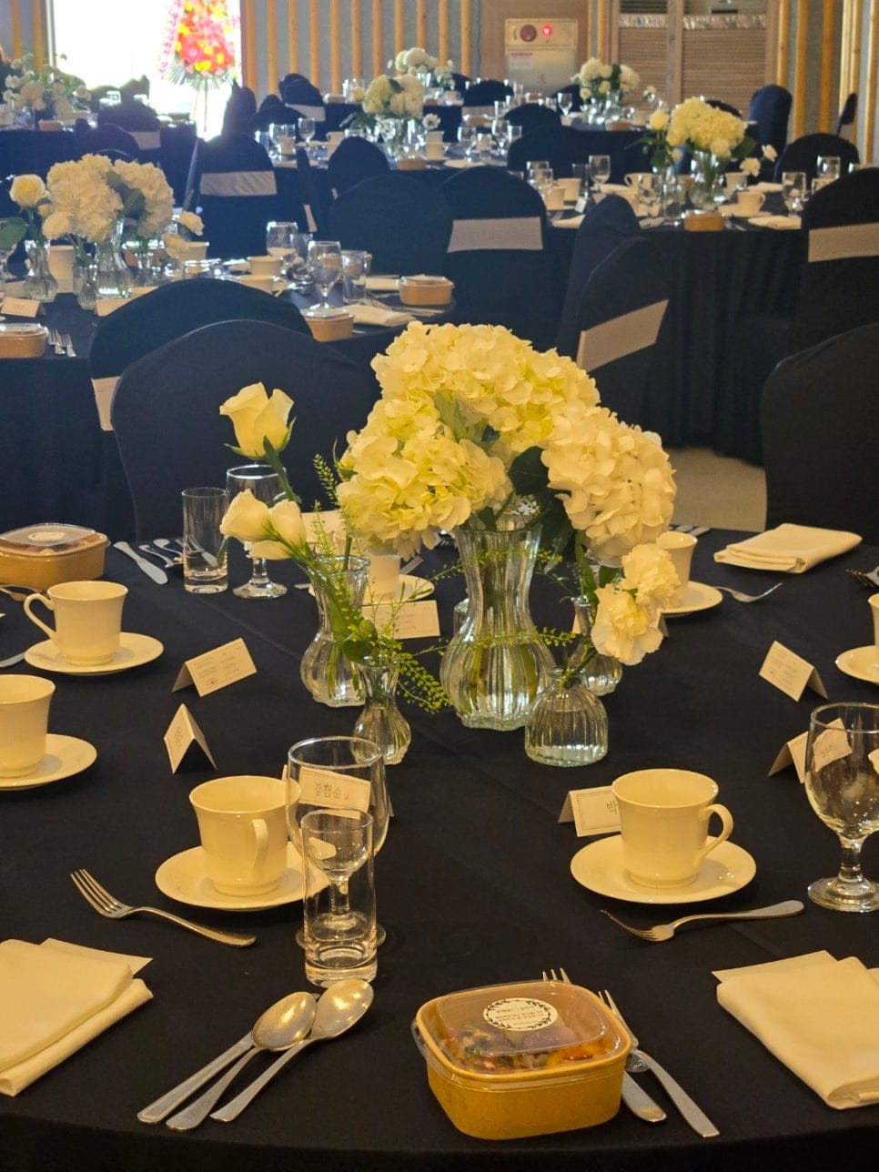 Private Small Wedding Party Catering: How to Plan the Food — 3