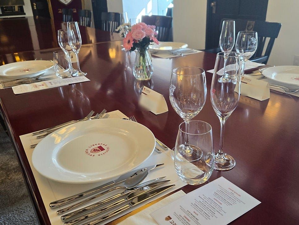 Korean & Western Course Menu Catering at Korea University