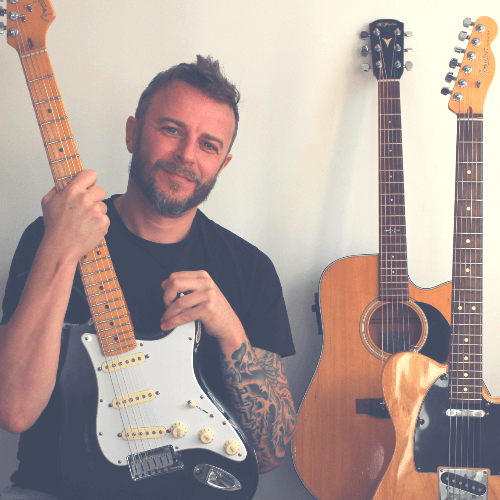 Lee from Authority Guitar