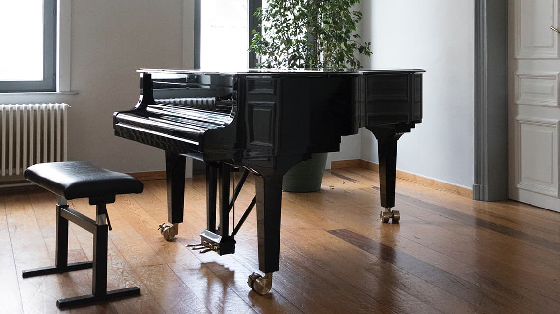 What Do the 3 Pedals on a Piano Do?  Musicnotes Now