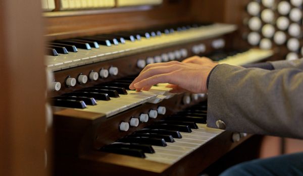 Top 25 Organ Arrangements