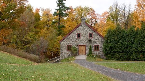 Free Sheet Music: "Little Grey Home in the West"