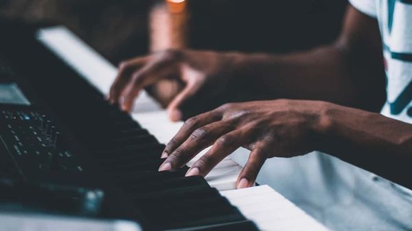 10 Most Beautiful Piano Pieces