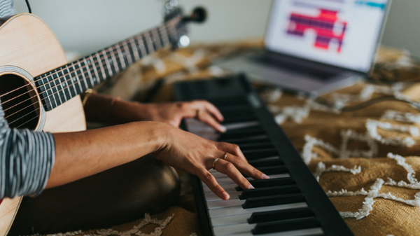 10 Emotional Songs to Learn on Piano and Guitar