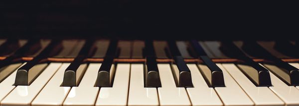 A Simple Guide to the E/B Piano Chord