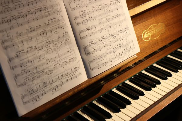 10 Facts About the F# Piano Chord