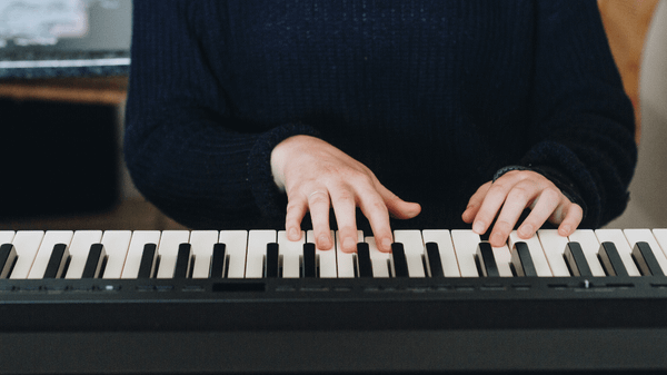 7-Things-Digital-Piano-Blog