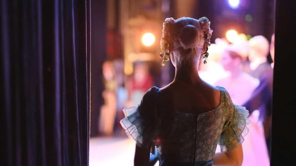 10 Telltale Signs You Might Be a Theatre Kid