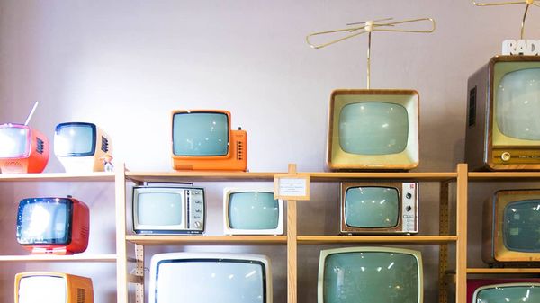12 Classic Cartoon Theme Songs