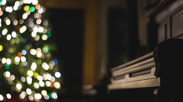 15 Magical Christmas Piano Arrangements