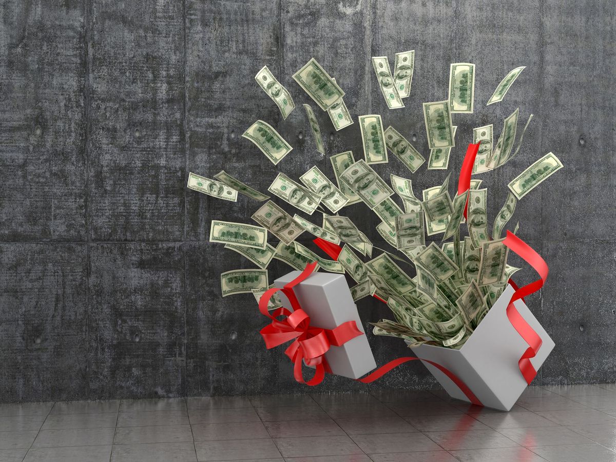 Gifting Money for Student Loans: Asking for Something Different This Year