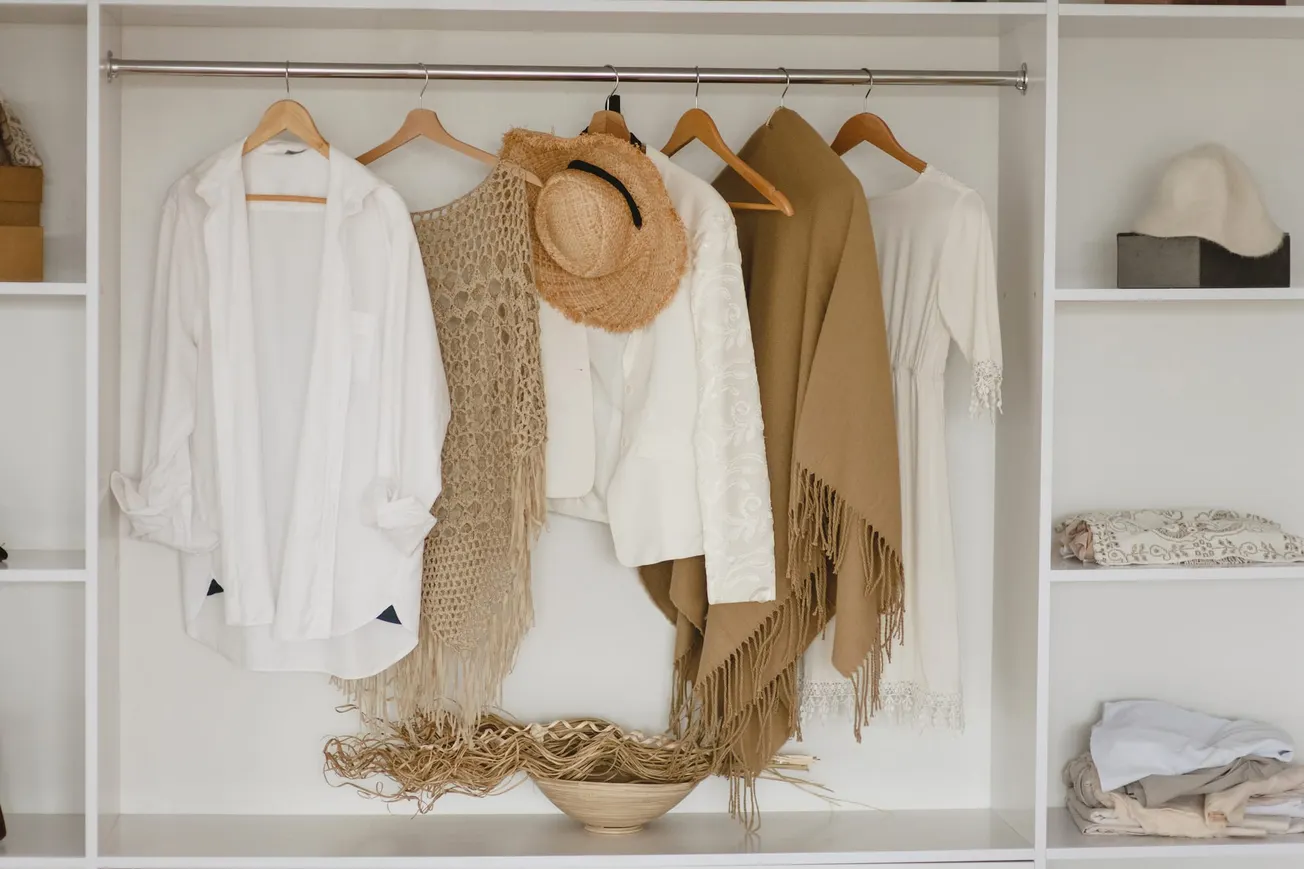 She's not thinking about her clothes by the time she leaves the house, and that's the entire point