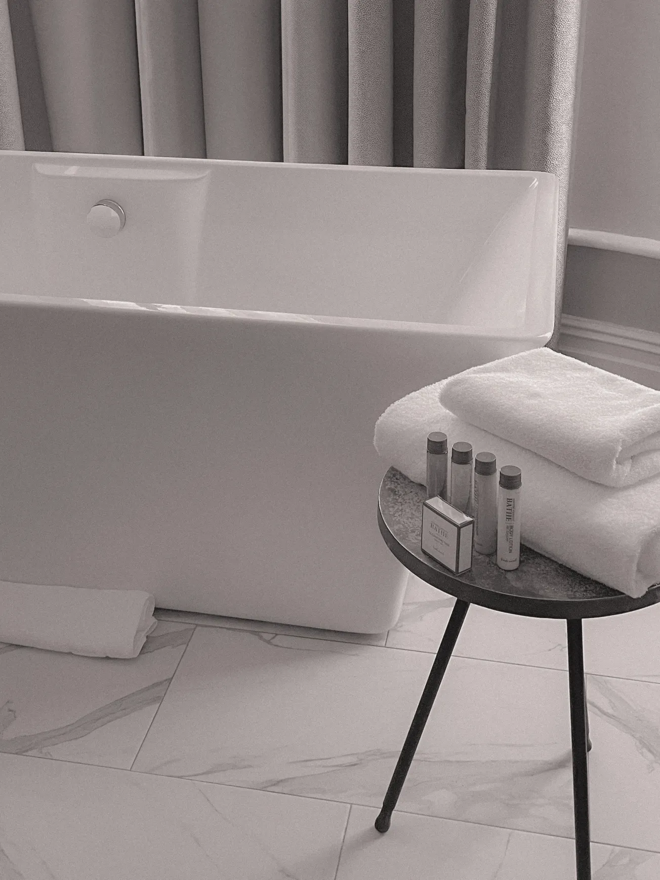 Fast Fashion in the Private Hours