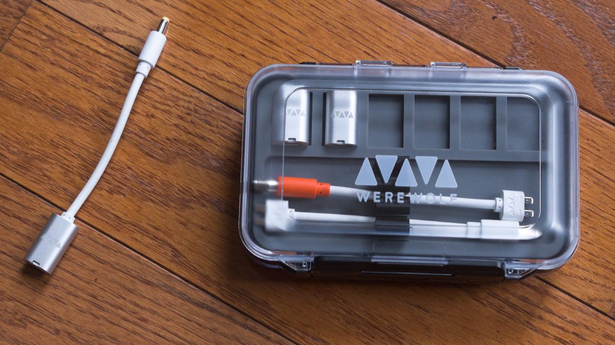 The VFLEX Is An Ingenious Programmable USB-C Power Adapter