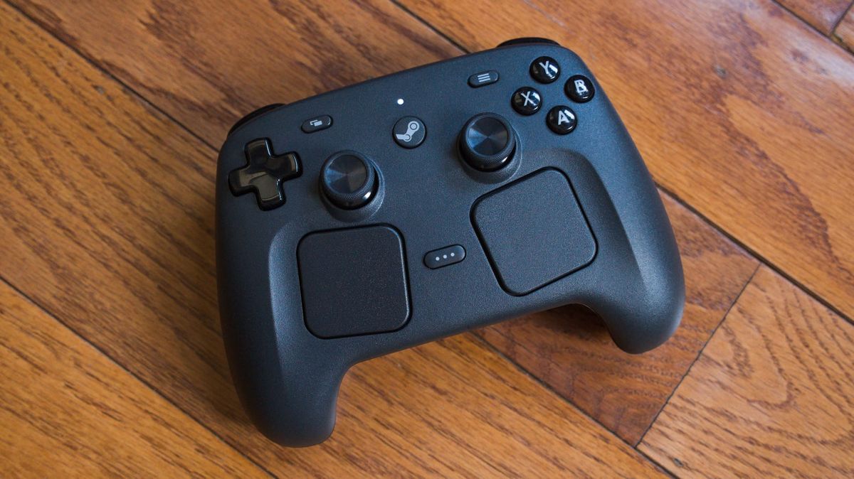 The Steam Controller Is Perfect For People With An Entire PC In Their Living Room