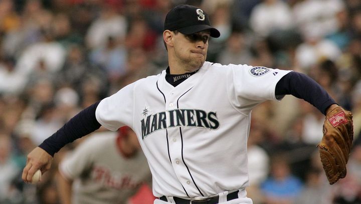 Aaron Sele and the 2001 Playoffs, Cal Raleigh Passes Ken Griffey Jr., and the 1989 Mariners Parody That Echoes in 2025