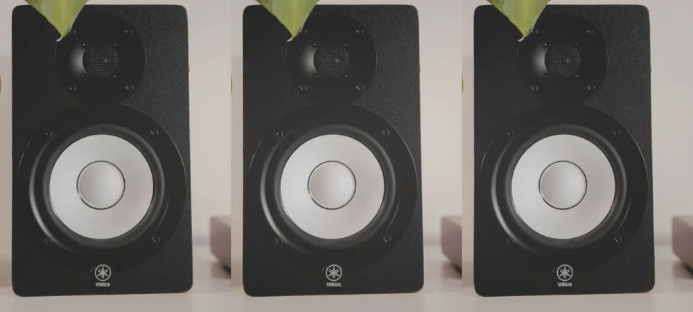 Active vs Passive Studio Monitors post image