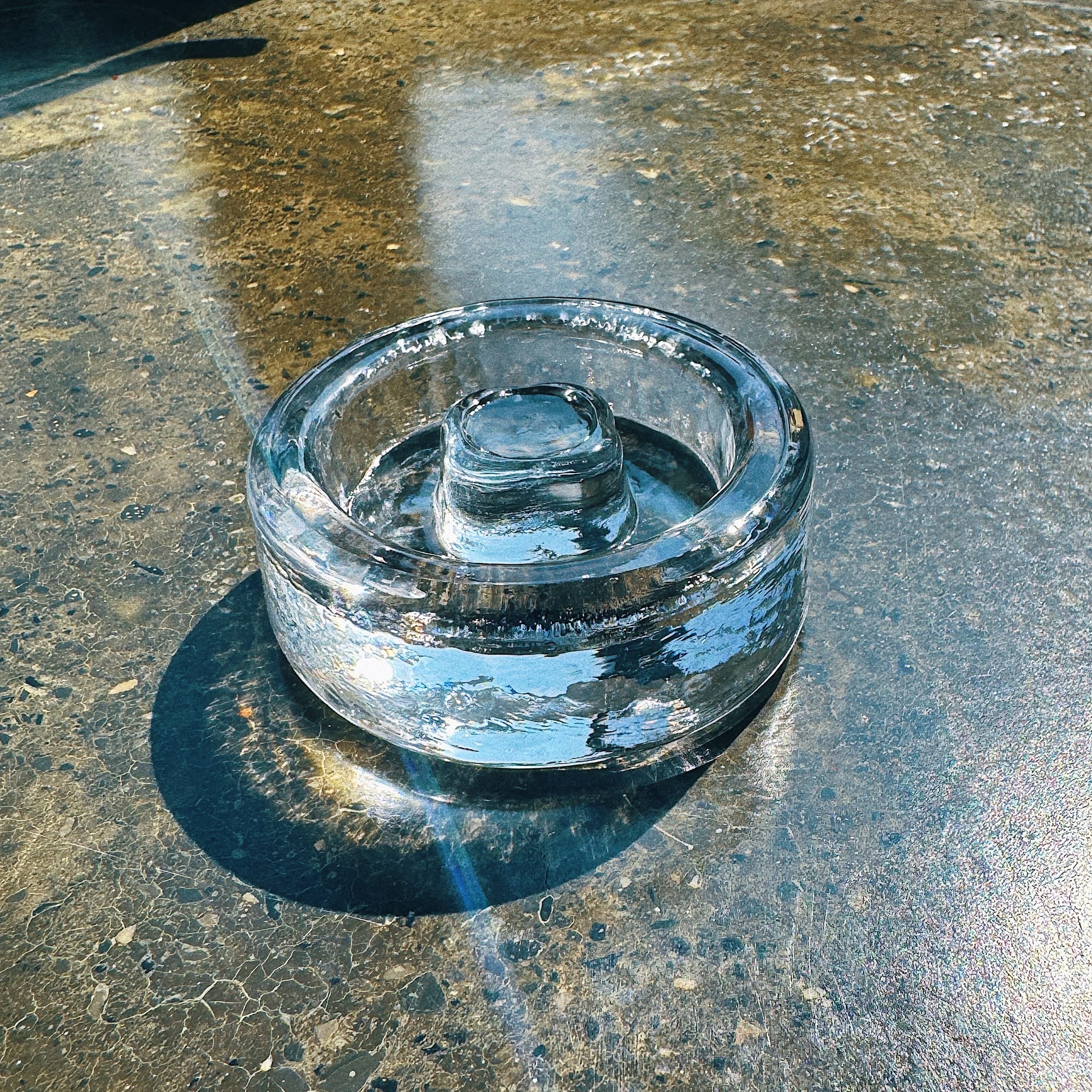 pesa-de-vidrio-mai-dirty-hands.JPG