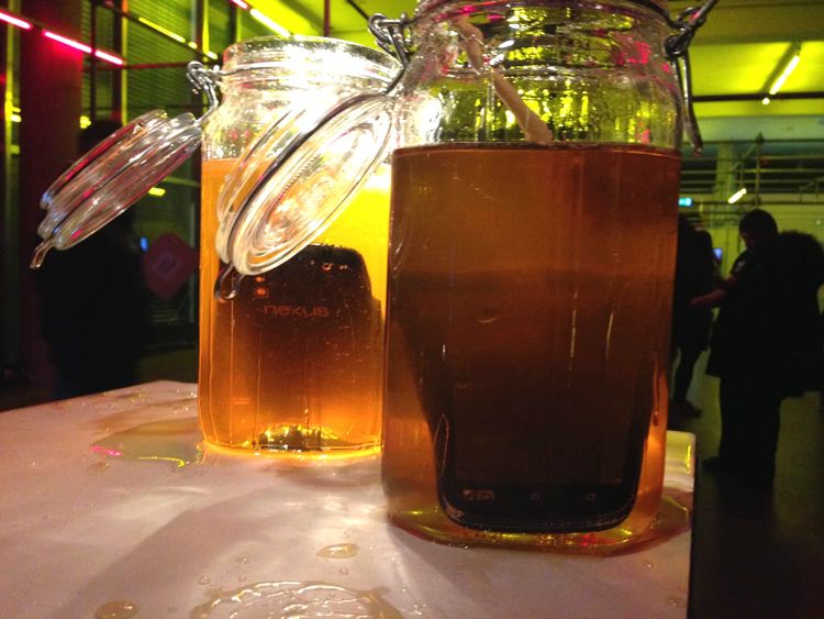 📀💩 Добре дошли в пост-дигиталното бъдеще