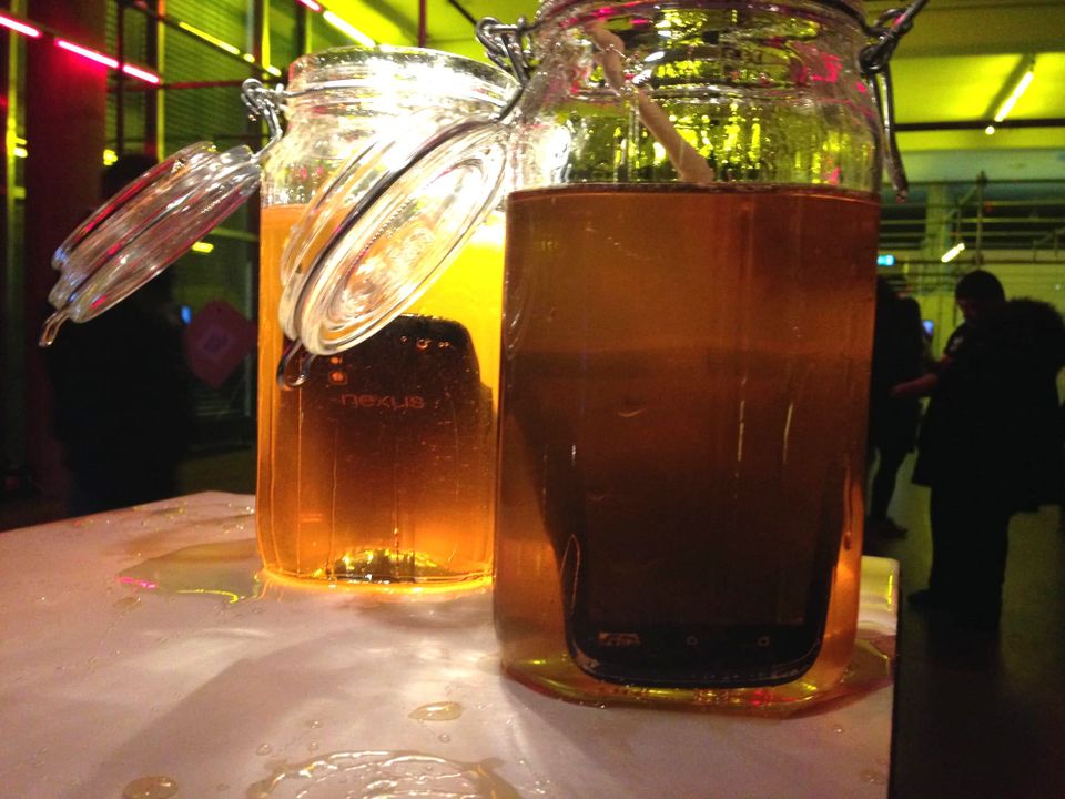 📀💩 Добре дошли в пост-дигиталното бъдеще