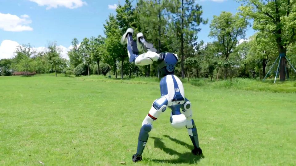 🦾🦿 Търси се: мениджър роботи