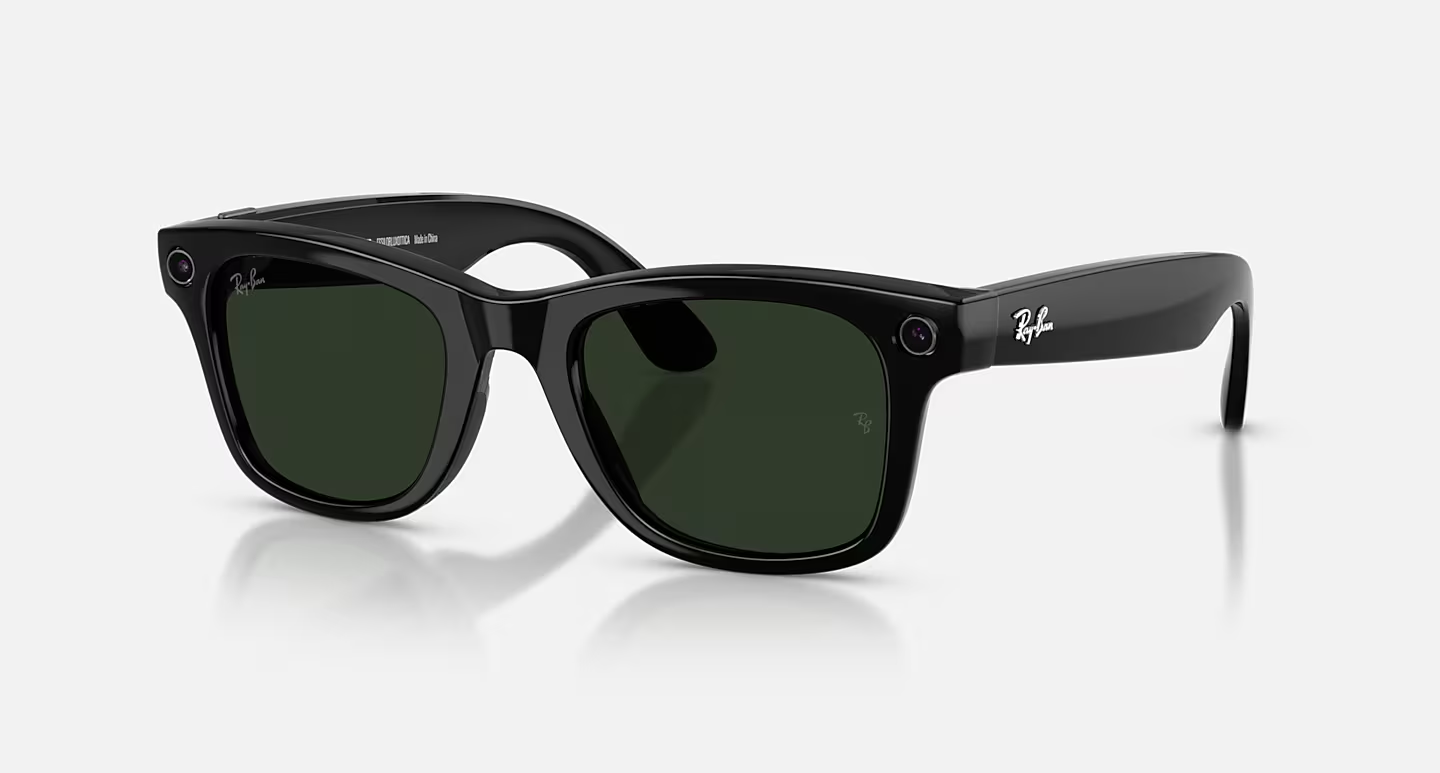 Ray-Ban Meta Smart Glasses - The Everyday AI Companion