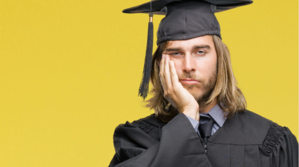 🎓 Recent Grads: The Job Market is Tough, But Here's an Alternative Worth Considering