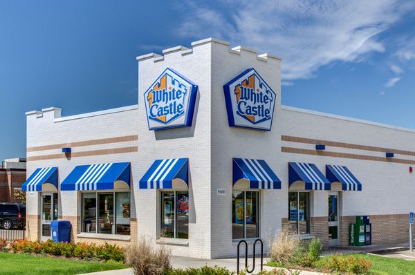The First Food Franchises—White Castle and the Birth of Brand Trust