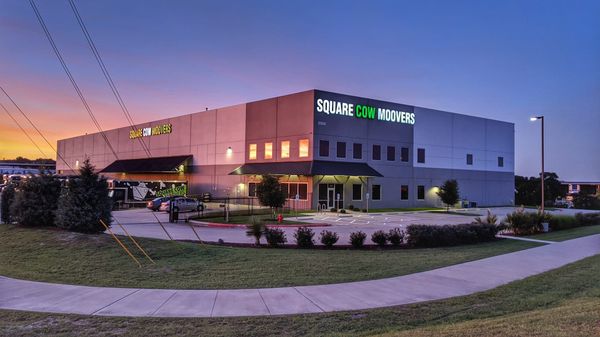 Twenty-Five New Locations in One Year. Here's Why This Mooving Brand Is Moving Fast.