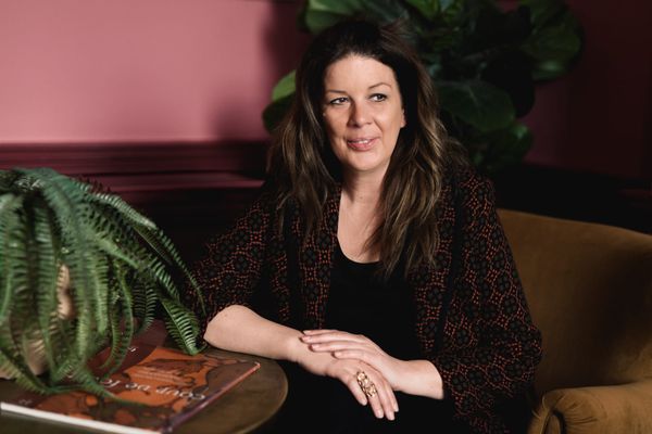 Walking Down Fleet Street With a Roll of Whiteboard Charts: Sallee Poinsette-Nash on Building Brandable & Co. From a Borrowed Meeting Room to World-Leading Firms, and Why AI Remains a Thought Partner (Never a Decision-Maker)