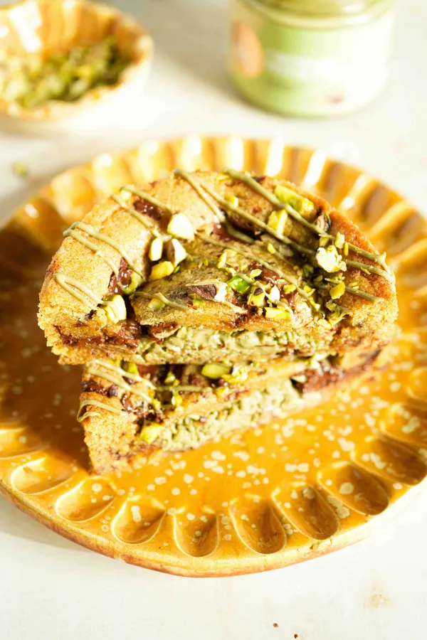 oppskrift dubai cookie skataifi_dubai_cookies_seige_oppskrift_pistasjkrem_dubaisjokolade_