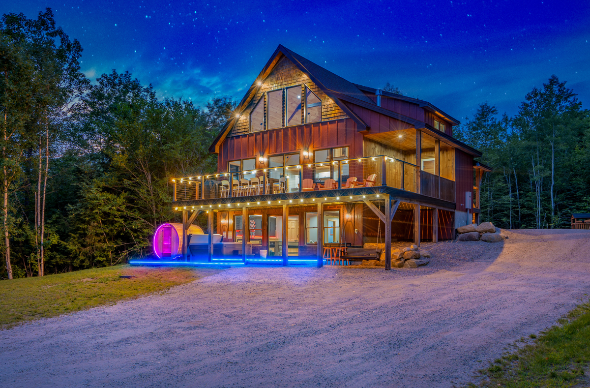 5-Bedroom Luxury Vacation Rental Near Sunday River, Bethel Maine