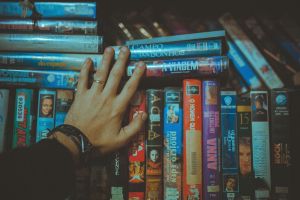 How to know if a movie has a post-credits scene