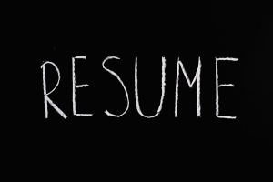 How do I write a CV and tailor it to a specific job offer?