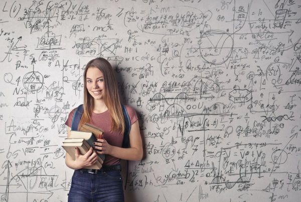 hypatia review. Modern LaTeX editor with validation of formulas