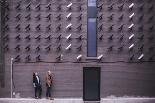 How to find out what trackers and permissions Android application uses
