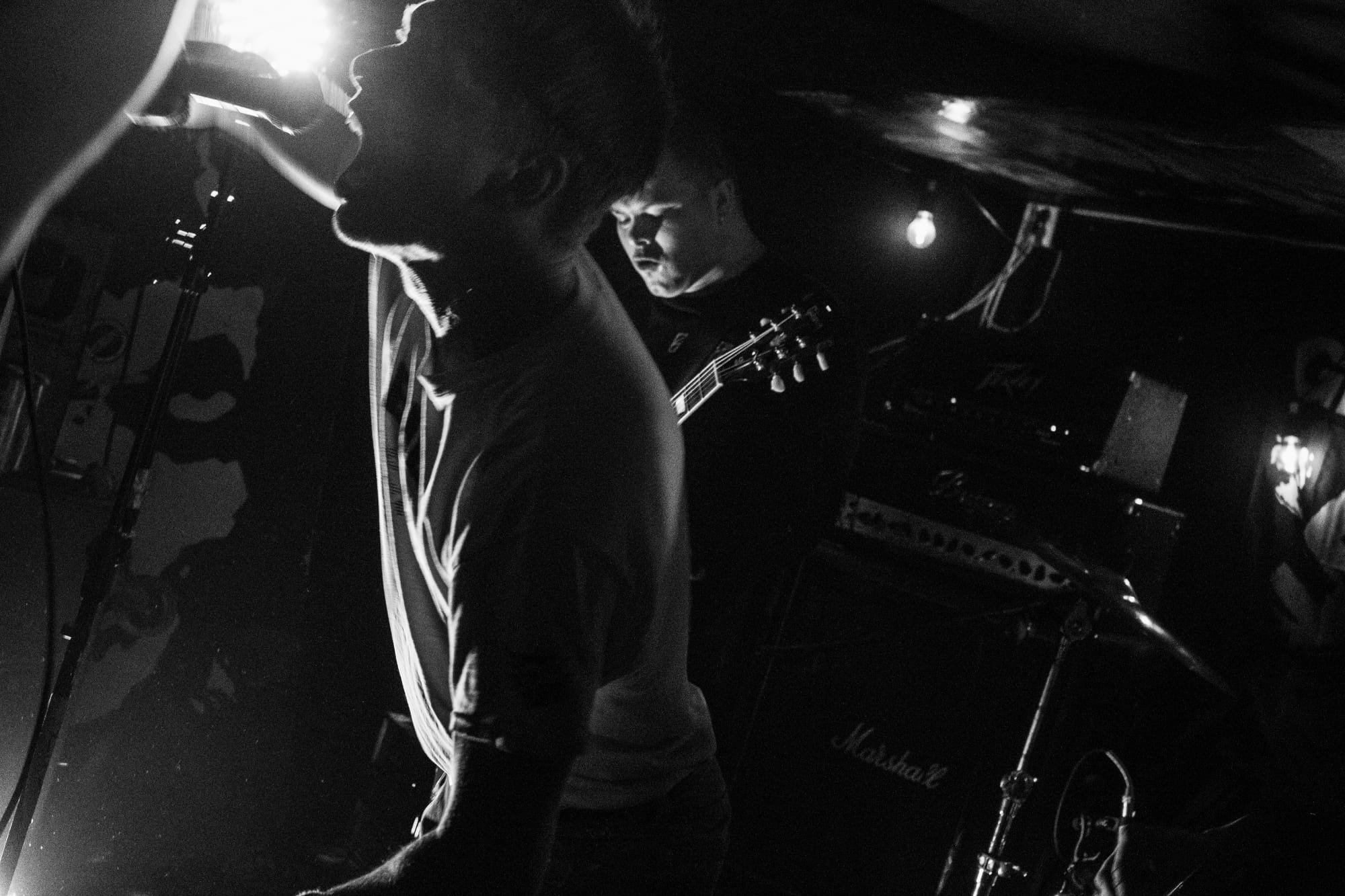 Asinin’s debut show at the Hundre Tusen Volt i Skallen mini-festival. Barrikaden, Oslo, February 2023.