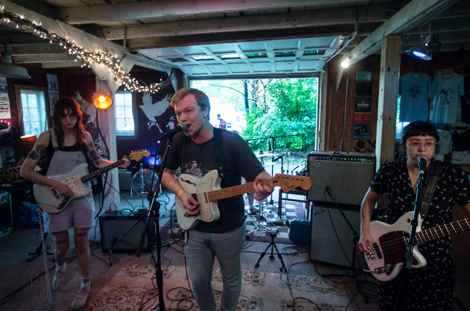 Proud Parents at Shitty Barn, photo by Adam Bubolz (courtesy Tyler Fassnacht)