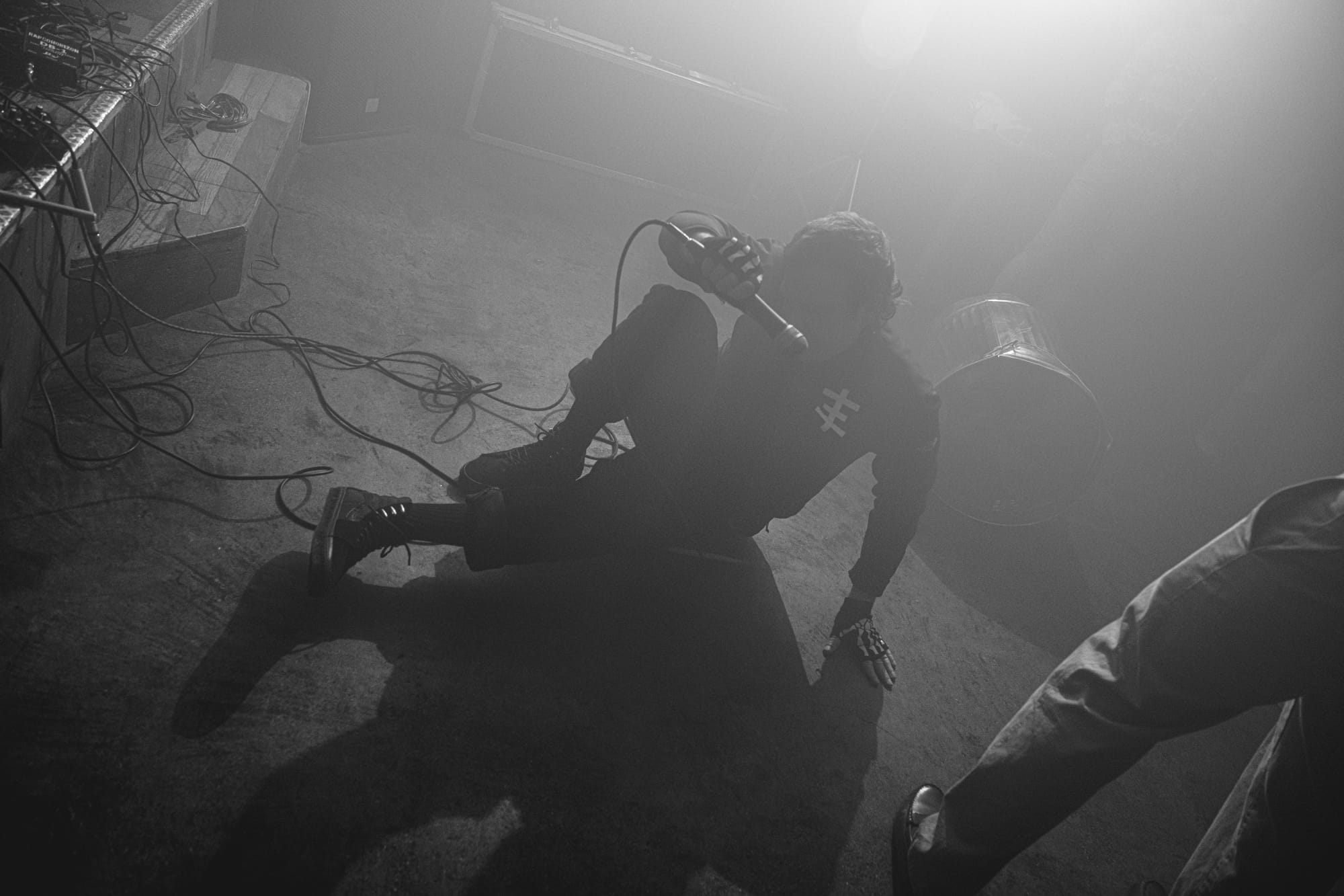 Credit Card at Outer Limits Lounge in Hamtramck on April 28, photos by Doug Coombe
